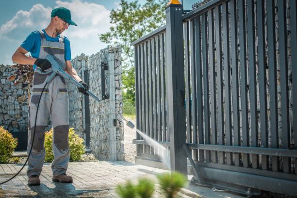 Best Pool Deck Cleaning  in Helmetta, NJ